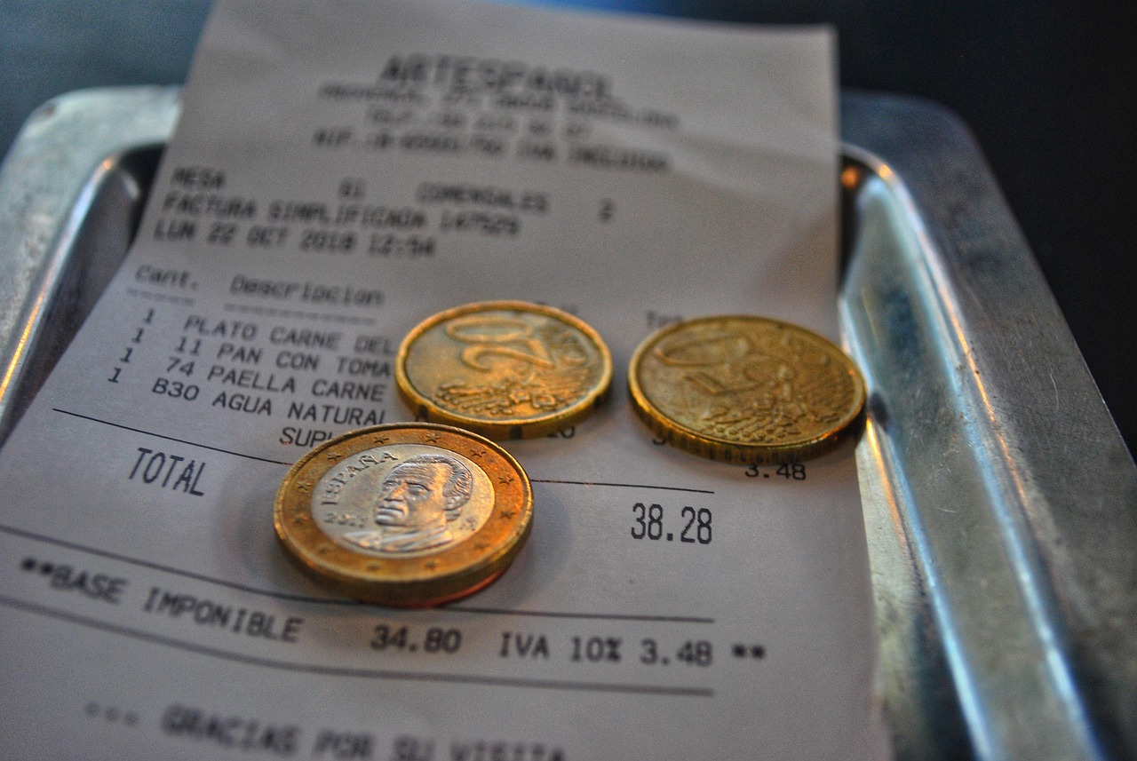 monthly receipts overview